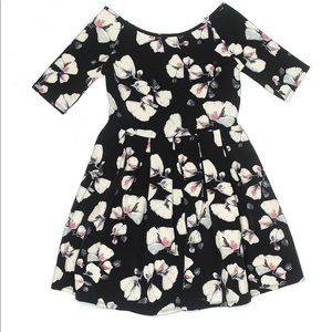 Miss Behave Dress size M